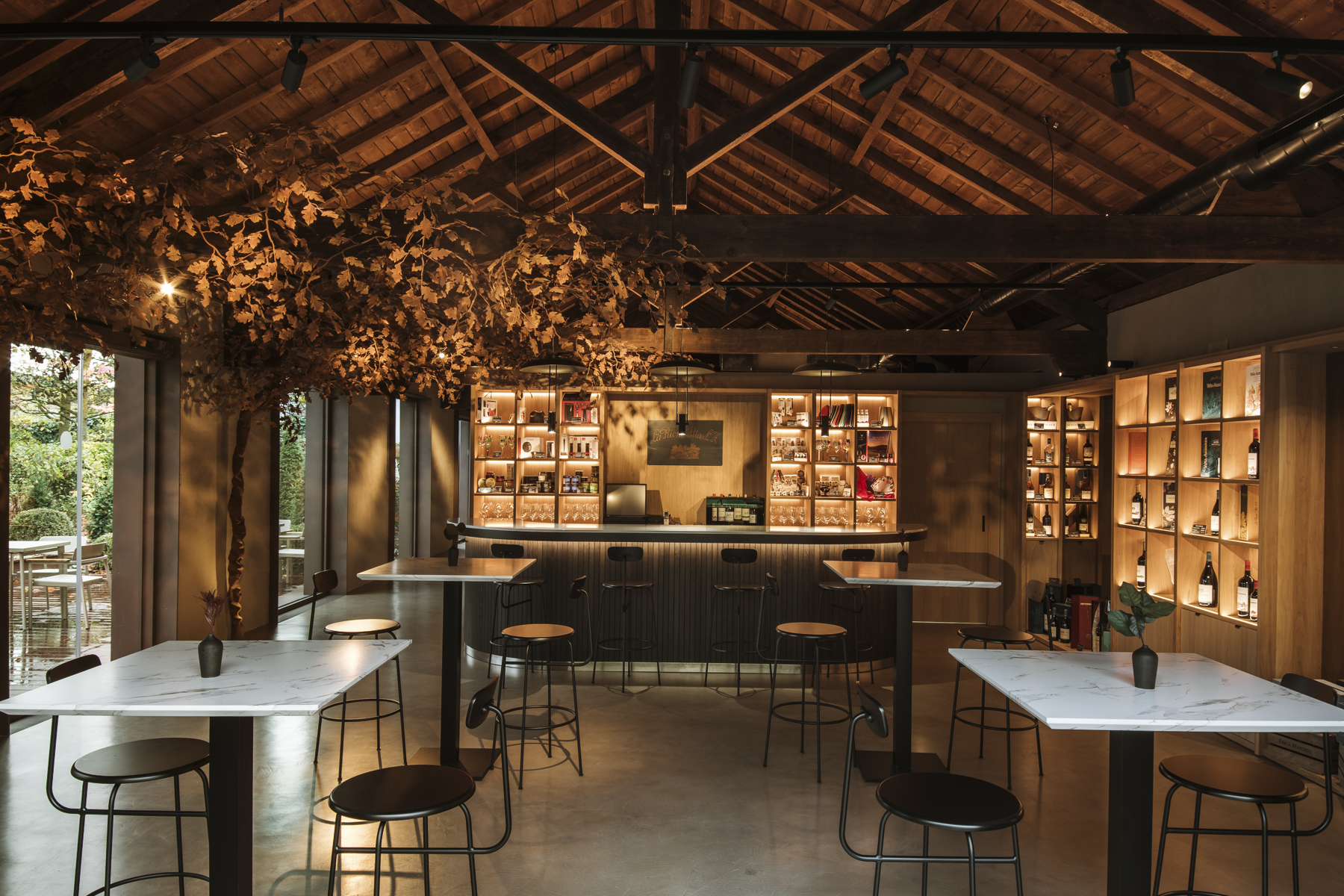 Bar Rioja La Rioja Alta, S.A. estrena su nuevo espacio para los amantes del vino